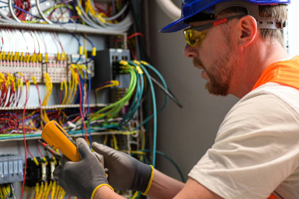 Best Electrical Repair Services  in Manchester, IA